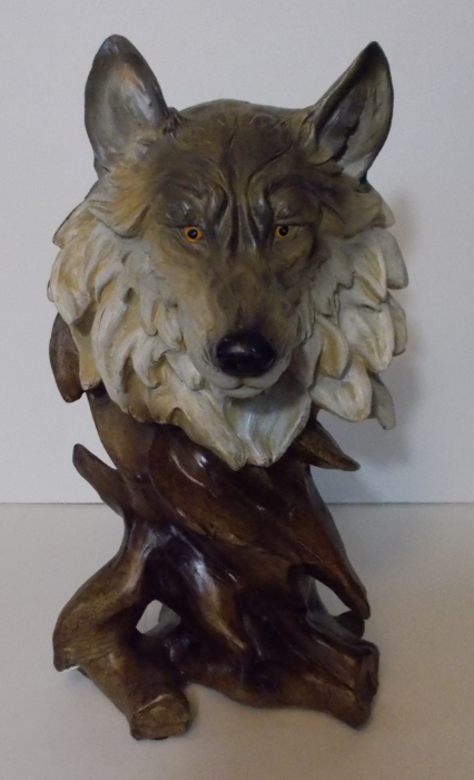 Picture of Grey Wolf 1 head Bust