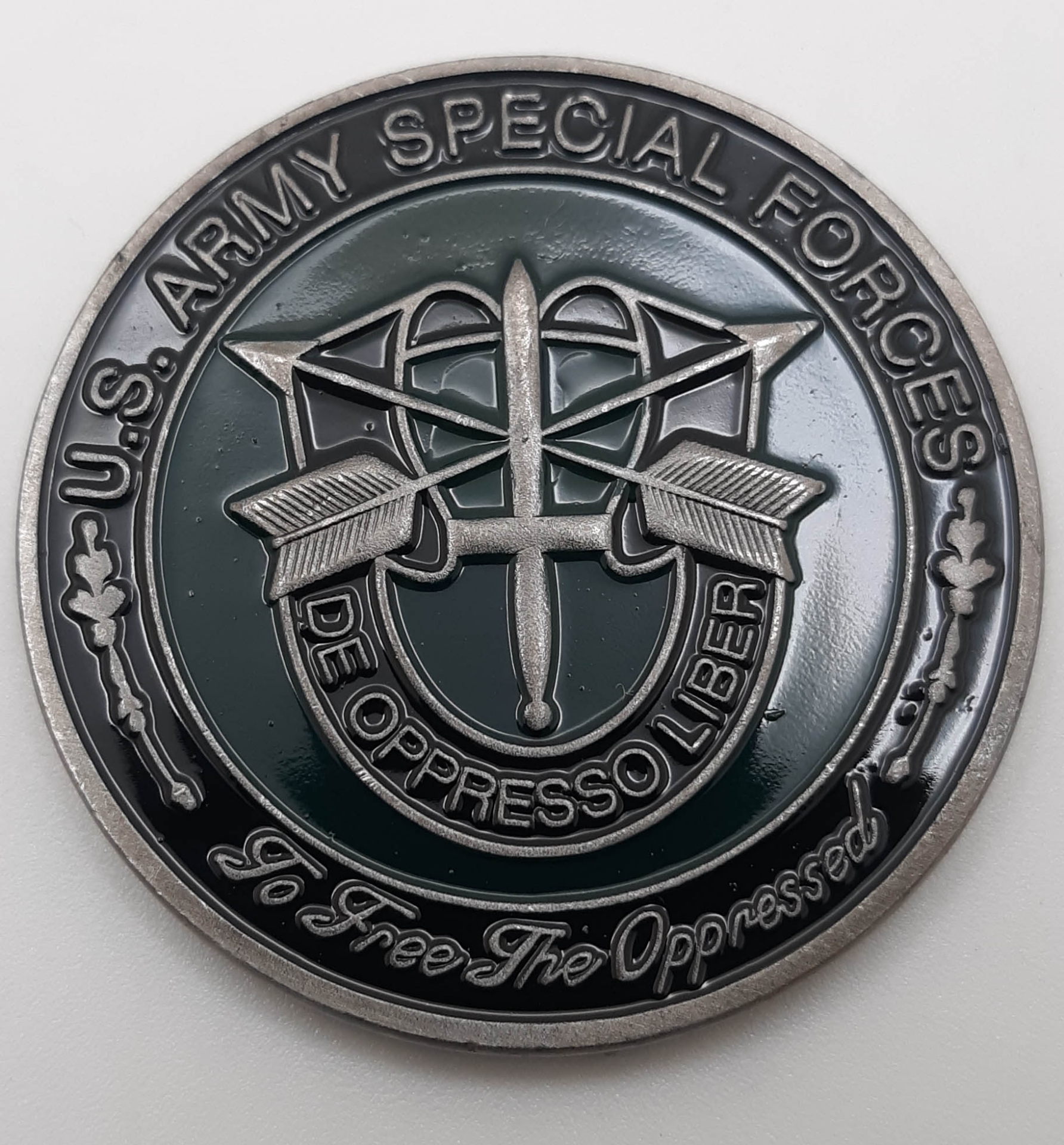 BlueMoon Books Gifts and Collectibles. U.S. Army Special Forces ...