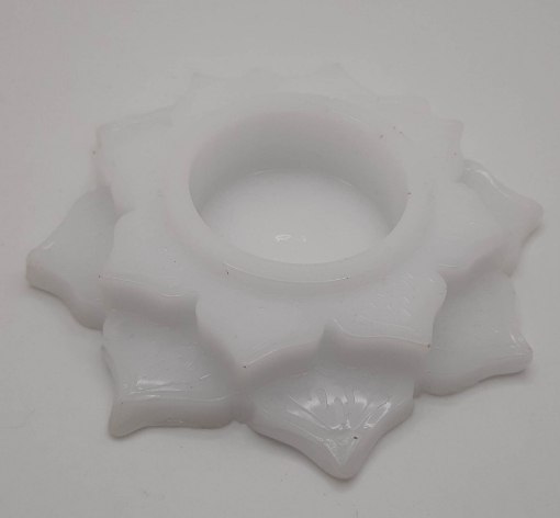 Picture of Lotus Flower Petal Candle Holder
